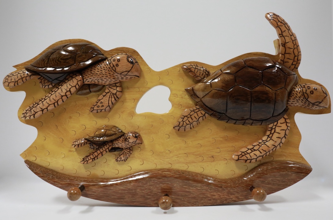 Wood family turtle